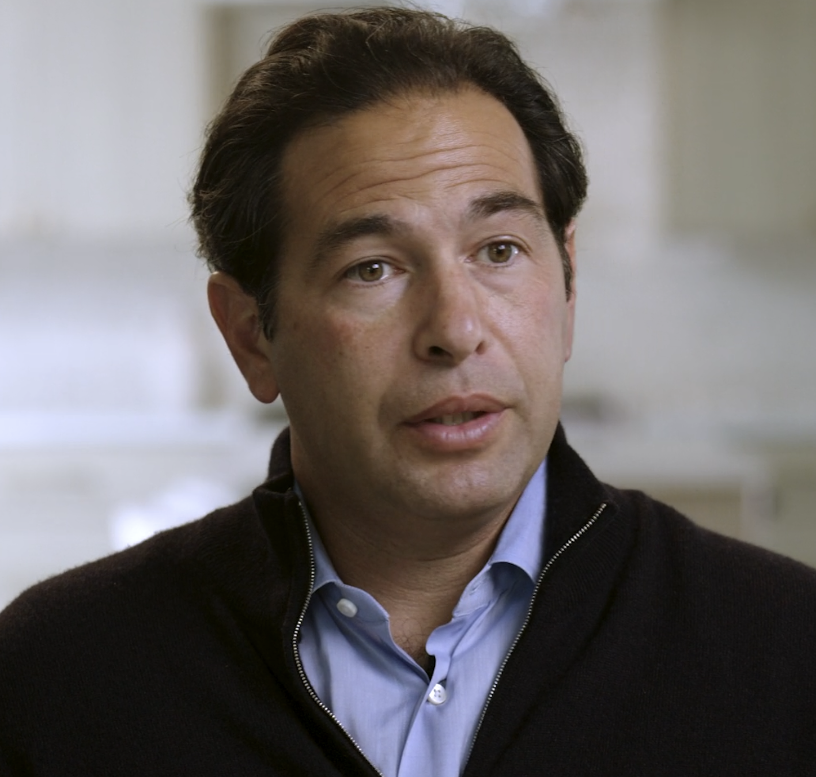 Portrait of Dr. Scott Kaiser
